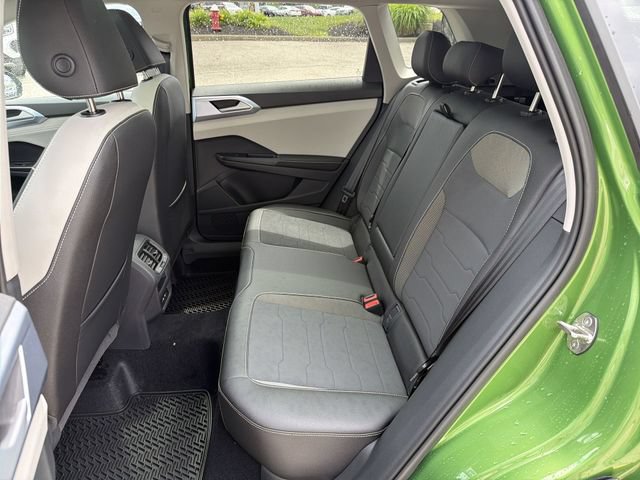 New 2026 Volkswagen Taos SE AWD/4WD image 23