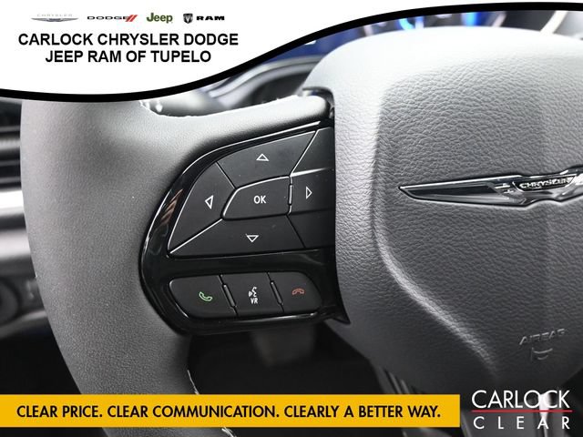 New 2026 Chrysler Pacifica Limited w/ Uconnect Theater Family Group FWD image 18