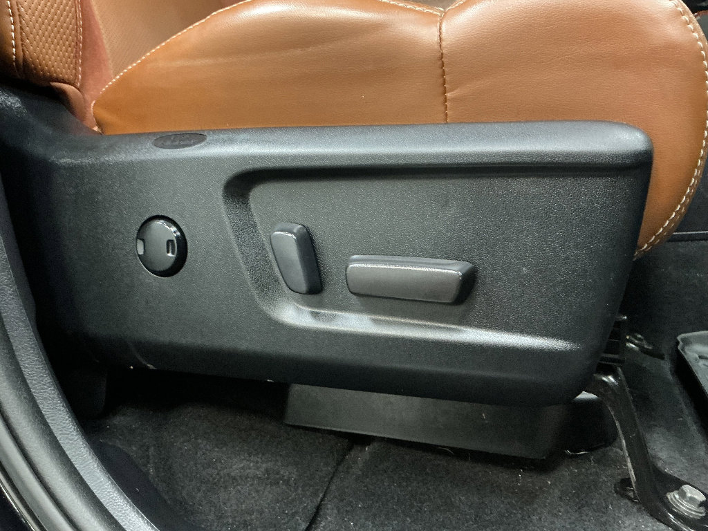 Used 2021 Toyota Tundra 1794 Edition AWD/4WD image 39