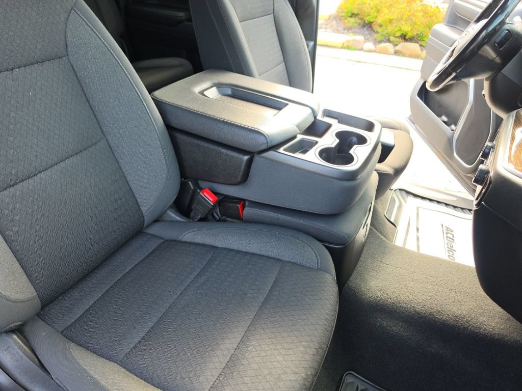 Certified 2022 Chevrolet Silverado 1500 LT AWD/4WD image 25