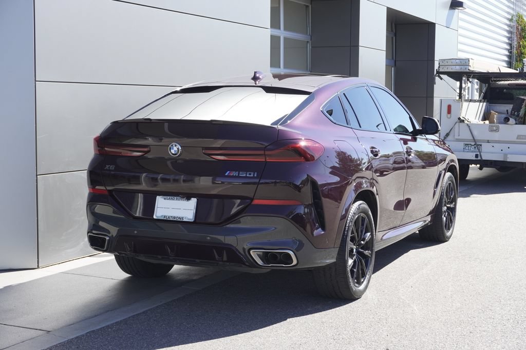 Used 2021 BMW X6 M50i AWD/4WD image 2