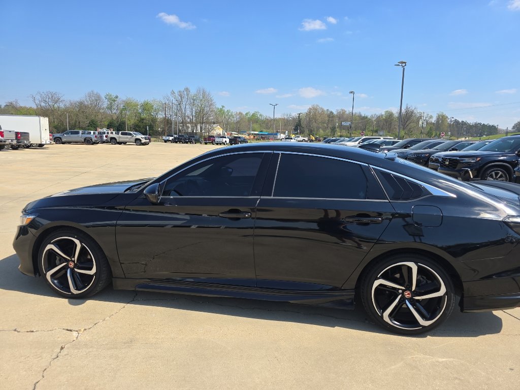 Used 2020 Honda Accord Sport image 8