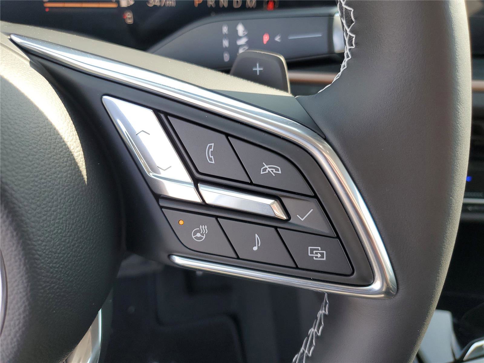 New 2026 Buick Envision Sport Touring image 24