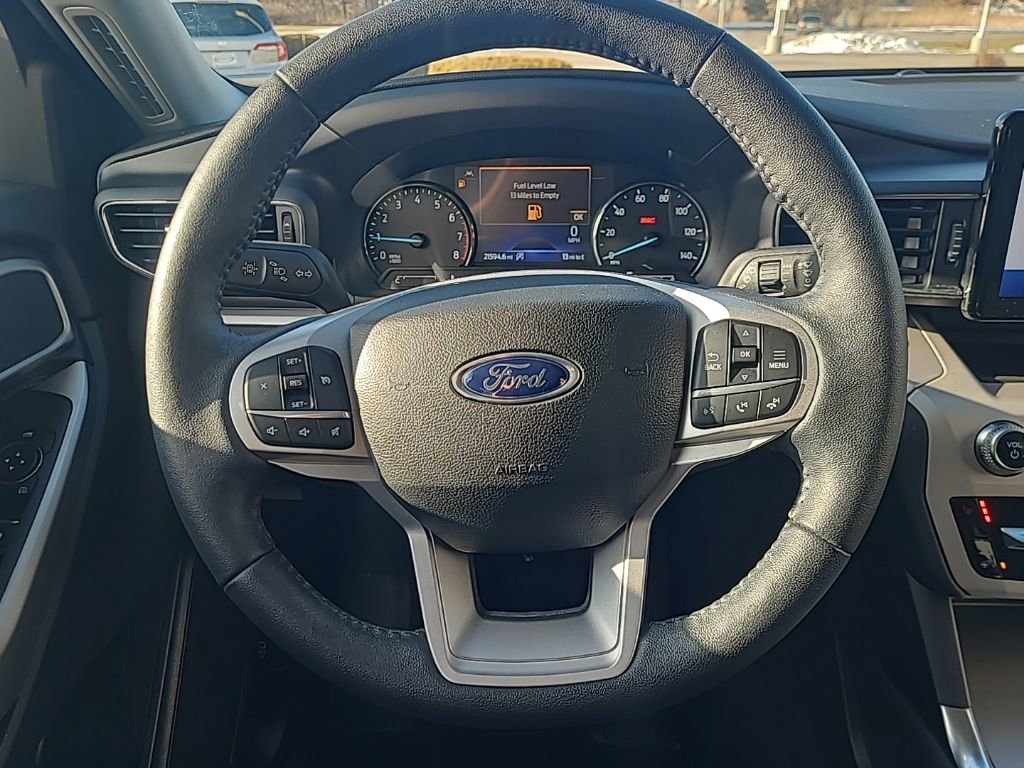 Used 2023 Ford Explorer XLT w/ Equipment Group 202A image 13