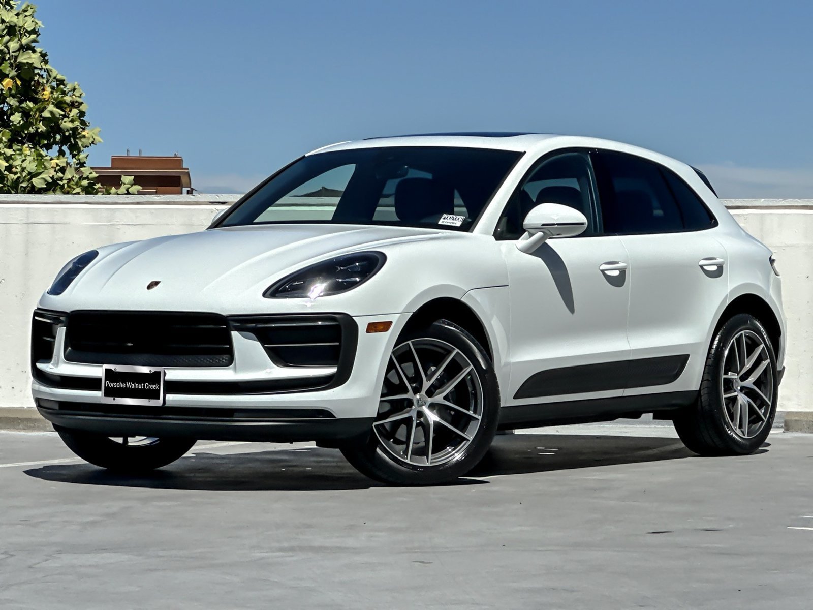 Certified 2024 Porsche Macan