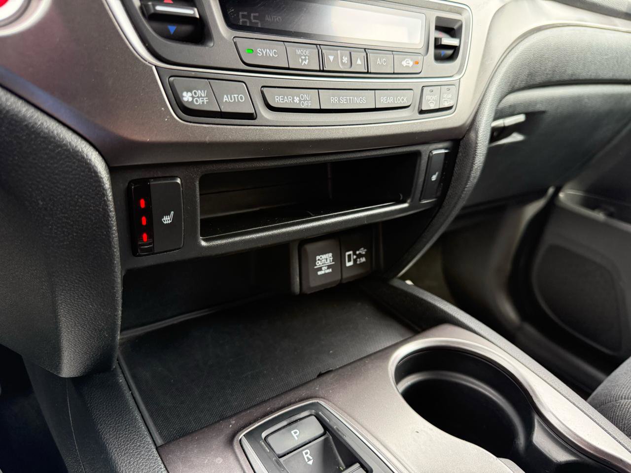 Used 2022 Honda Pilot Sport image 40