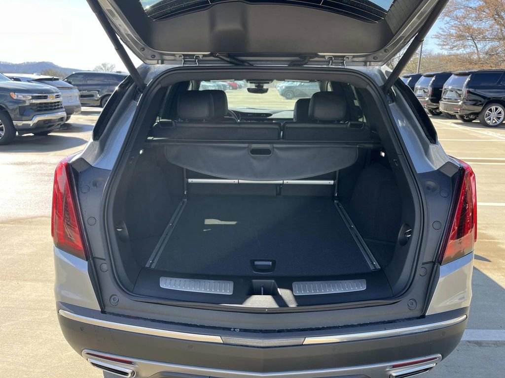 Certified 2026 Cadillac XT5 Premium Luxury image 12