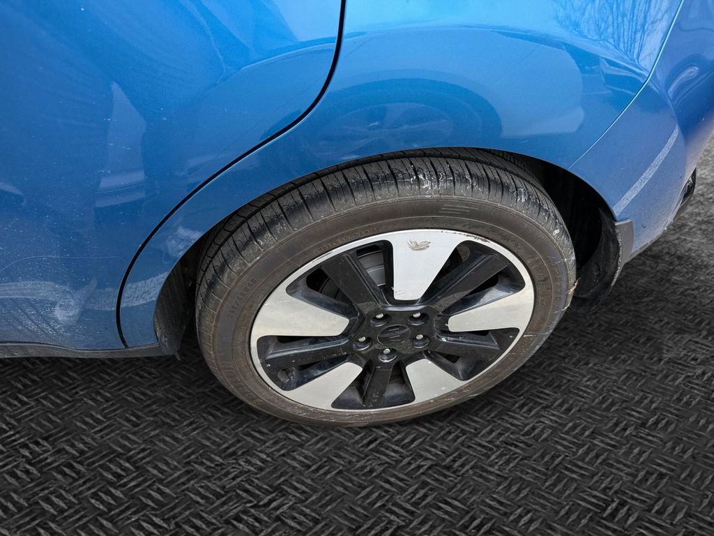 Used 2016 Kia Soul + w/ Designer's Package image 8