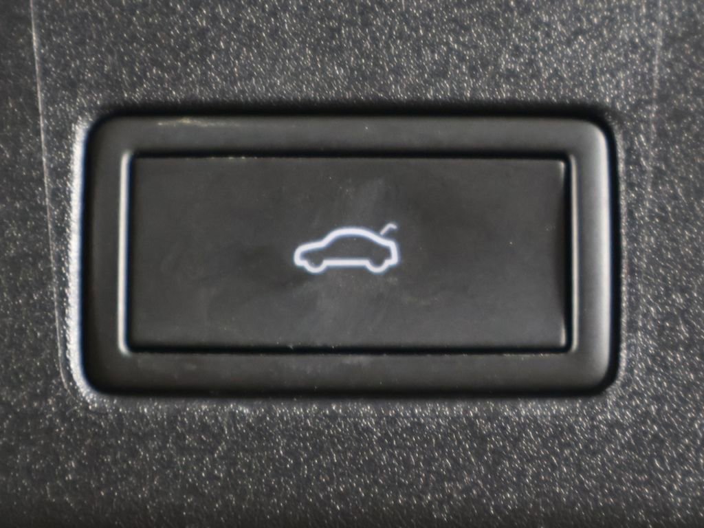 Used 2021 Volkswagen ID.4 Pro S image 56