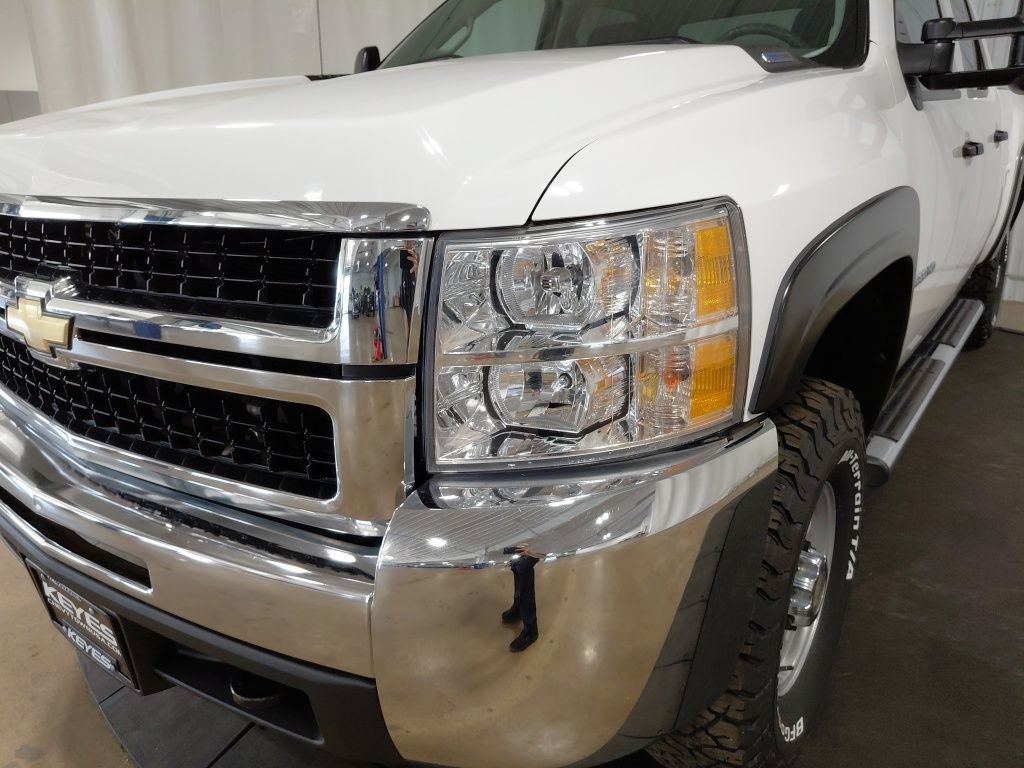 Used 2008 Chevrolet Silverado 2500 W/T AWD/4WD image 14