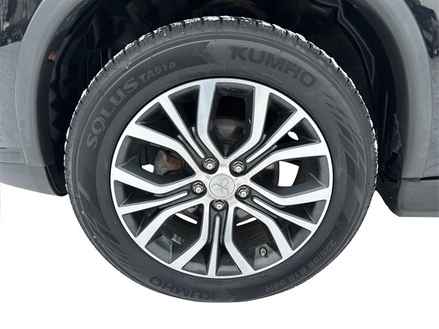 Used 2016 Mitsubishi Outlander Sport SEL image 18