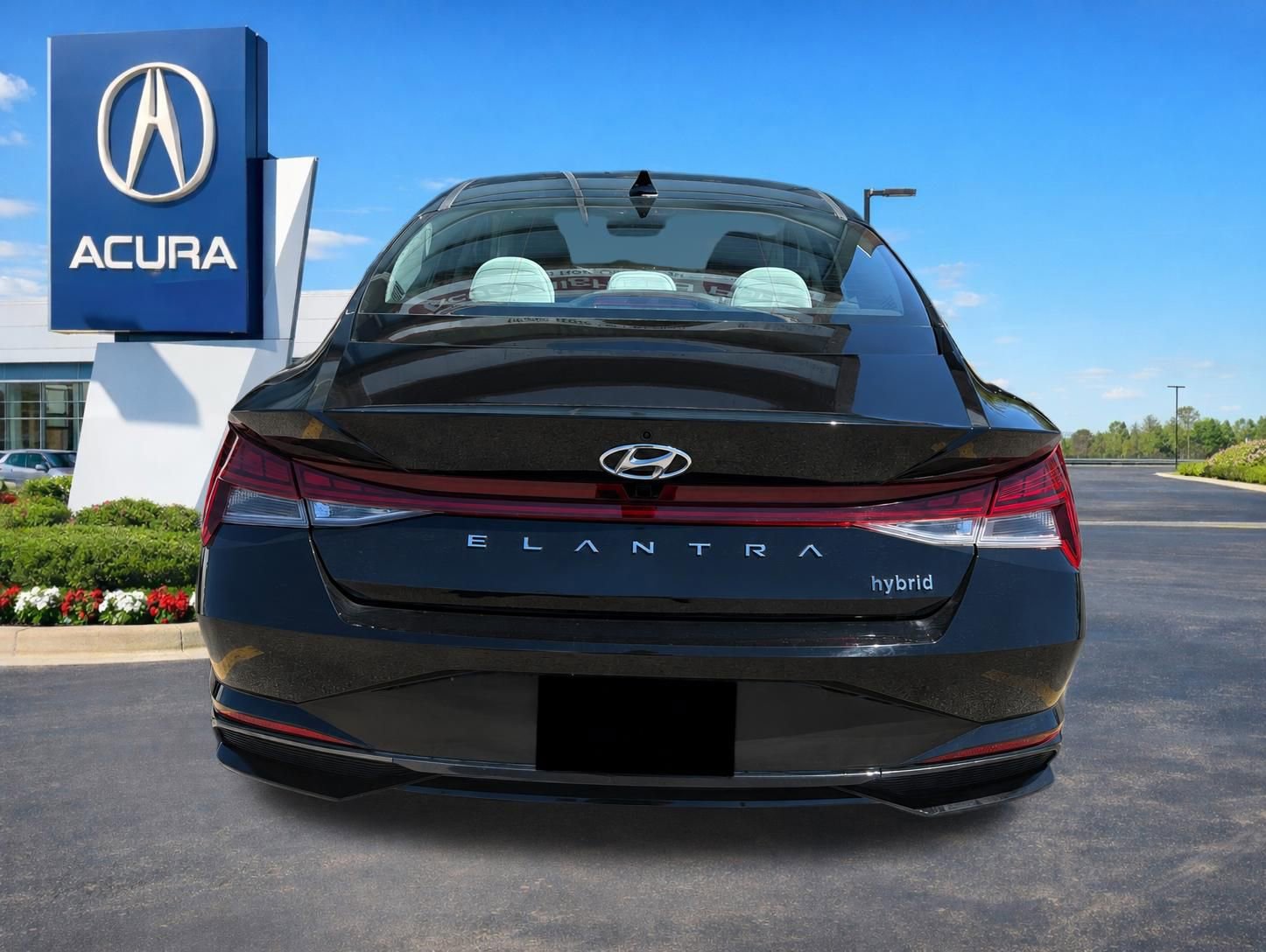 Used 2023 Hyundai Elantra Limited w/ Cargo Package FWD image 26