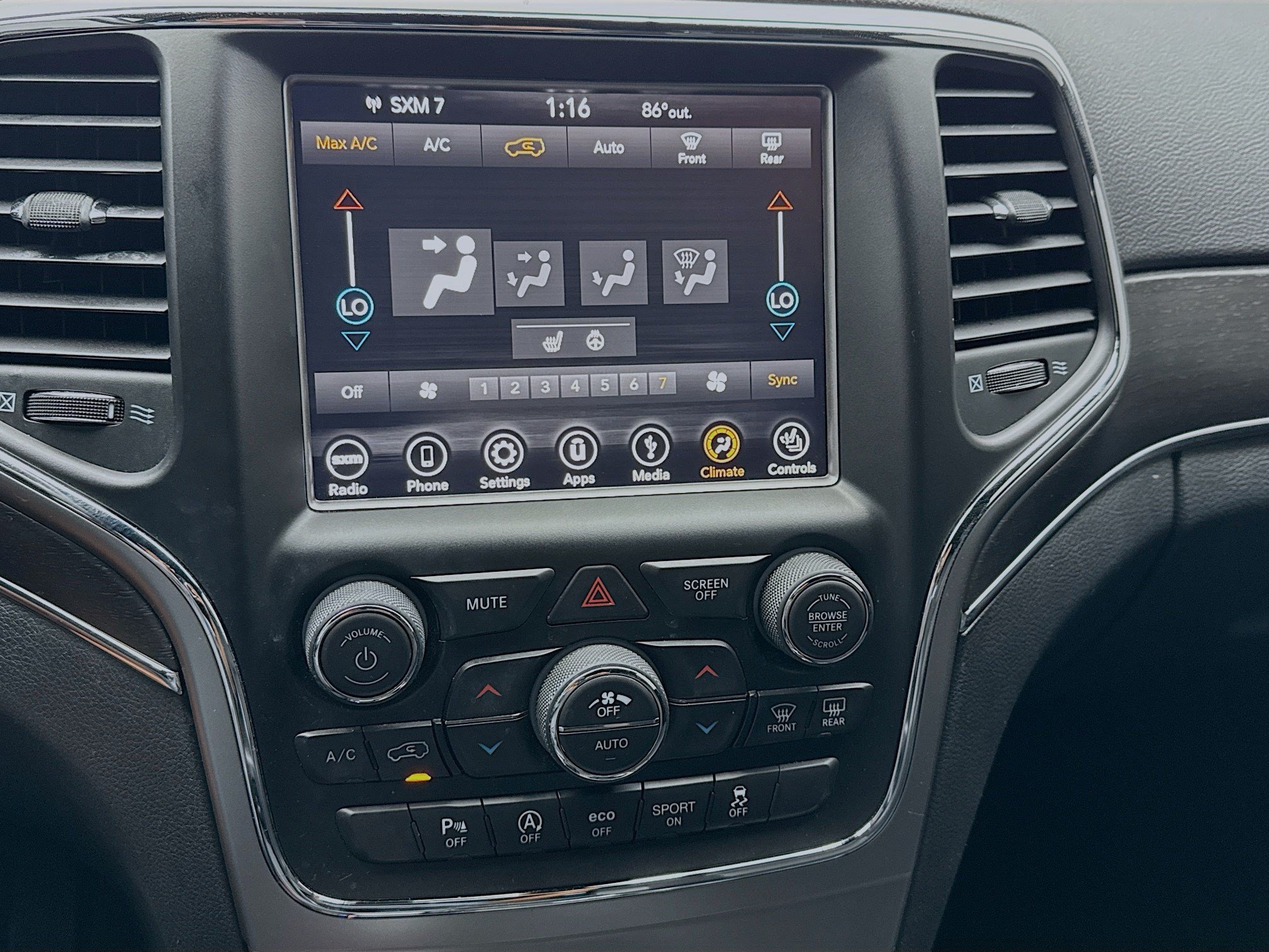 Used 2018 Jeep Grand Cherokee Limited RWD image 12
