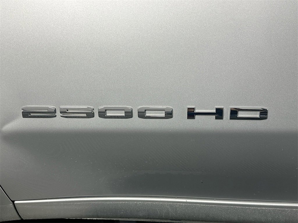 Used 2021 GMC Sierra 2500 4x4 Crew Cab w/ Convenience Package image 26