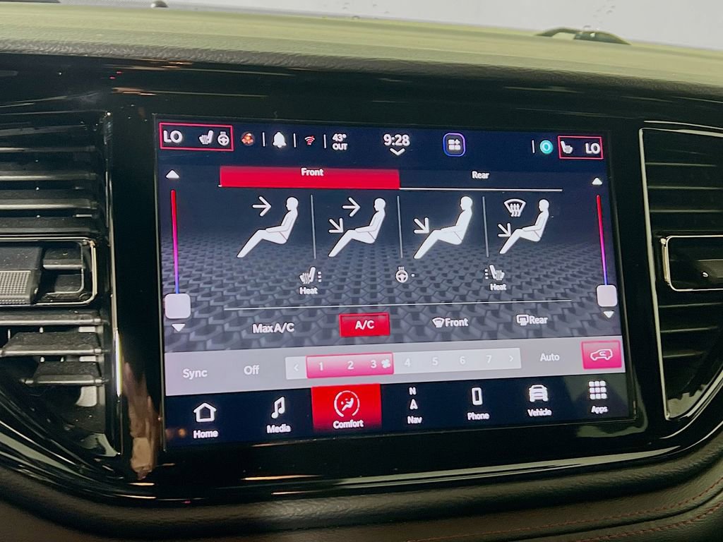 Used 2023 Dodge Durango GT AWD/4WD image 15