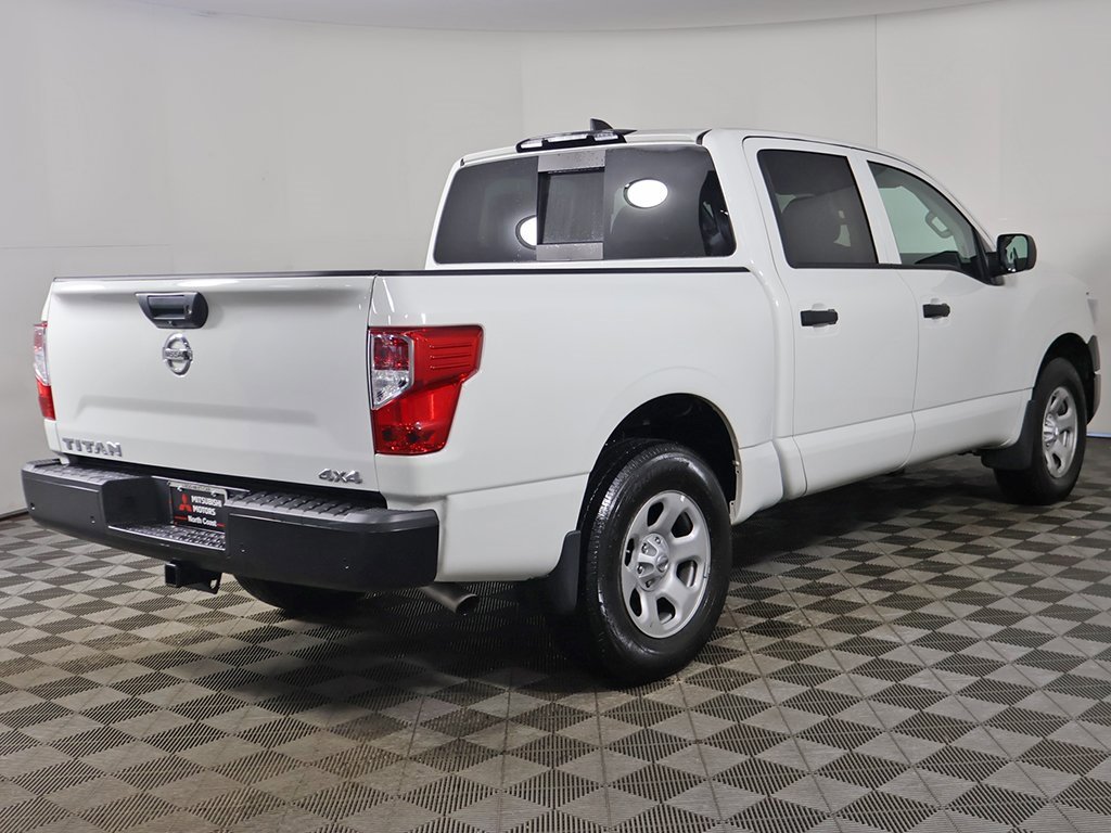 Used 2022 Nissan Titan S w/ S Utility Package image 8