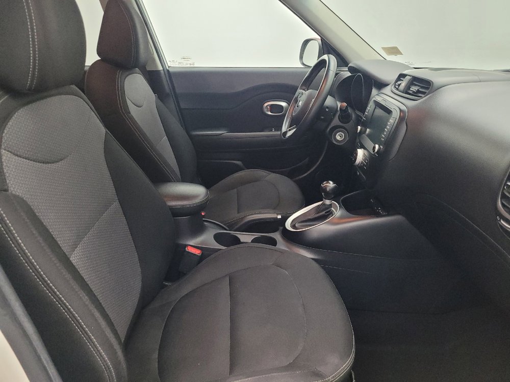 Used 2019 Kia Soul + image 21