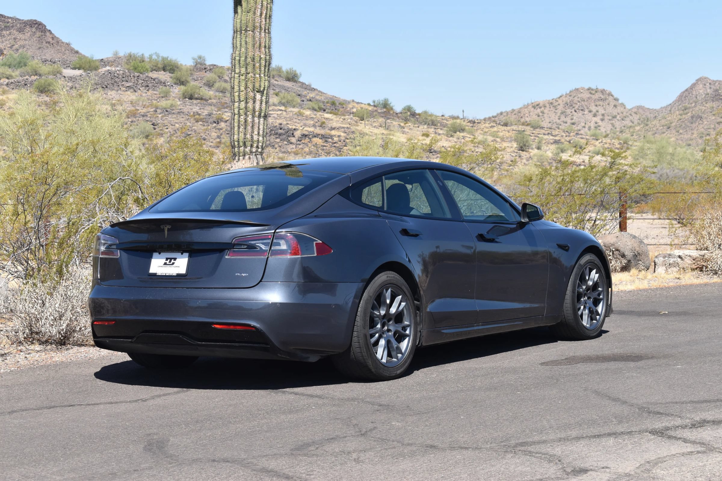 Used 2022 Tesla Model S Plaid AWD/4WD image 7