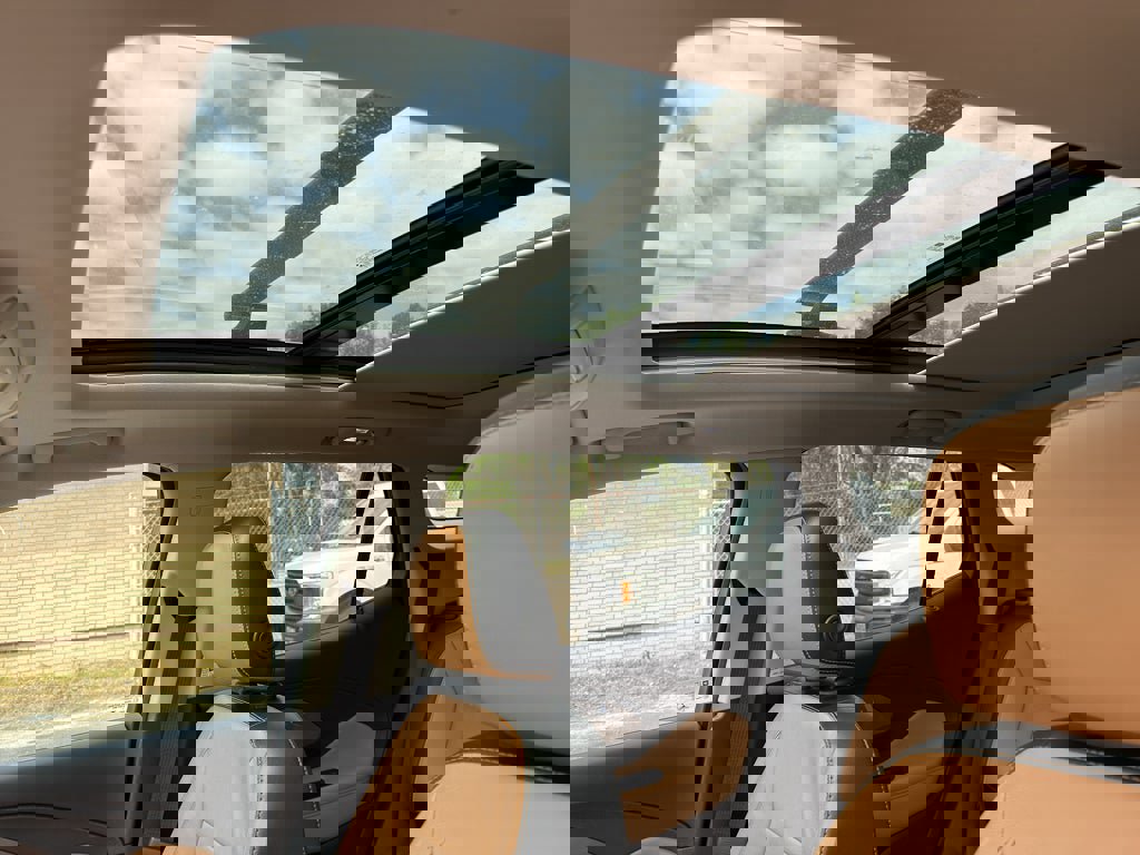 Used 2020 GMC Terrain SLT w/ Preferred Package image 15