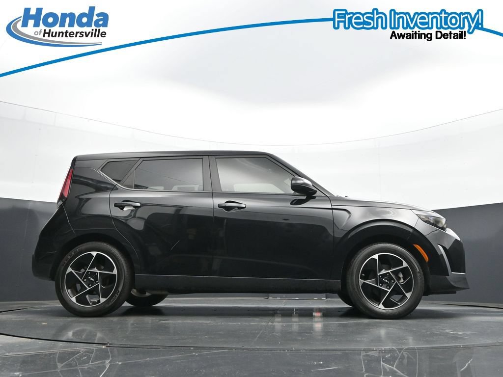 Used 2024 Kia Soul EX FWD image 39