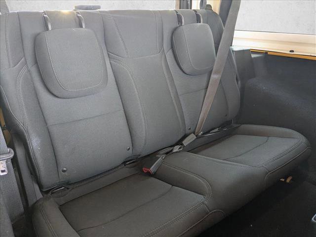 Used 2019 Jeep Wrangler Sport AWD/4WD image 18