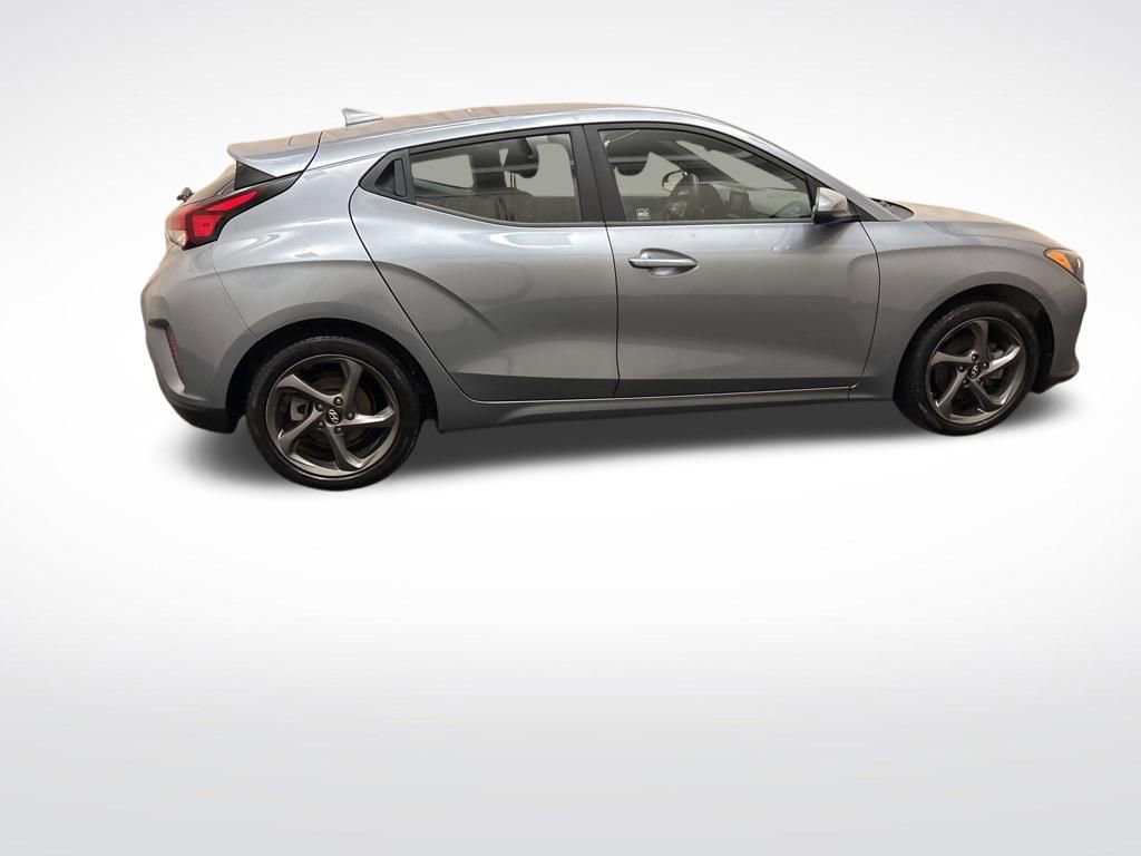 Used 2019 Hyundai Veloster 2.0 image 4