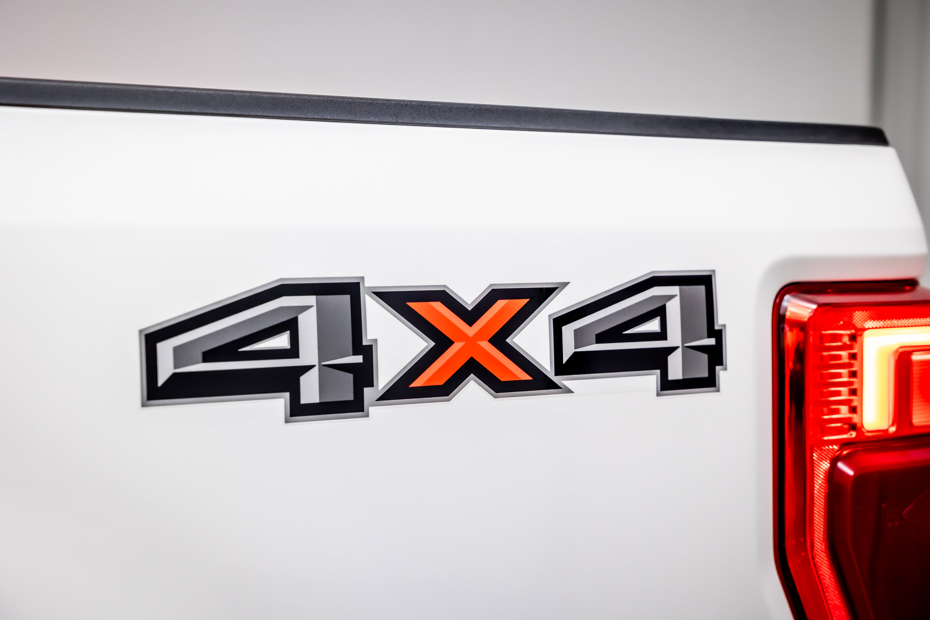 Used 2021 Ford F250 Limited AWD/4WD image 15