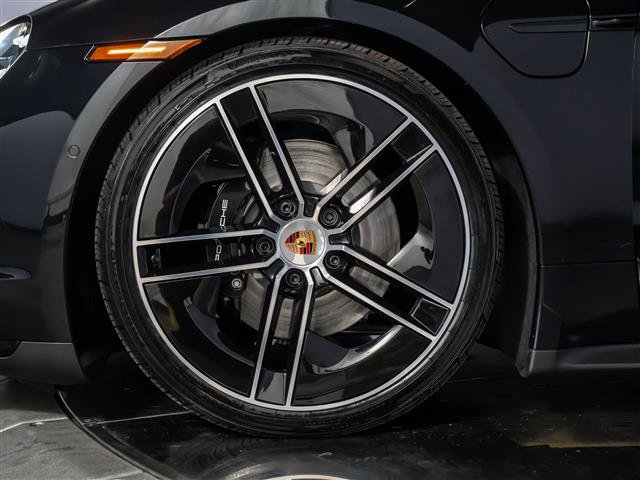 New 2026 Porsche Taycan 4S AWD/4WD image 14