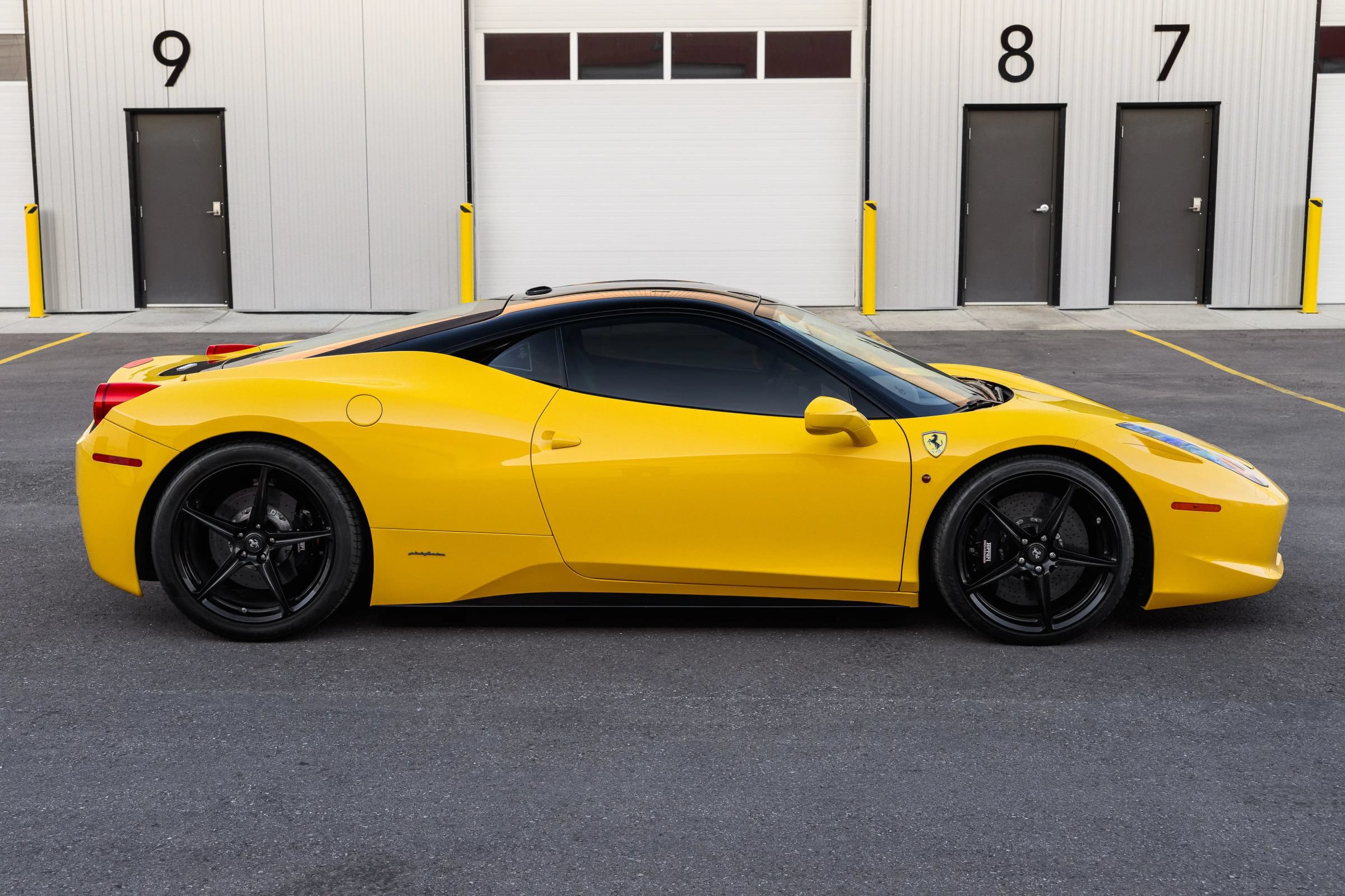 Used 2010 Ferrari 458 Italia Coupe RWD image 19