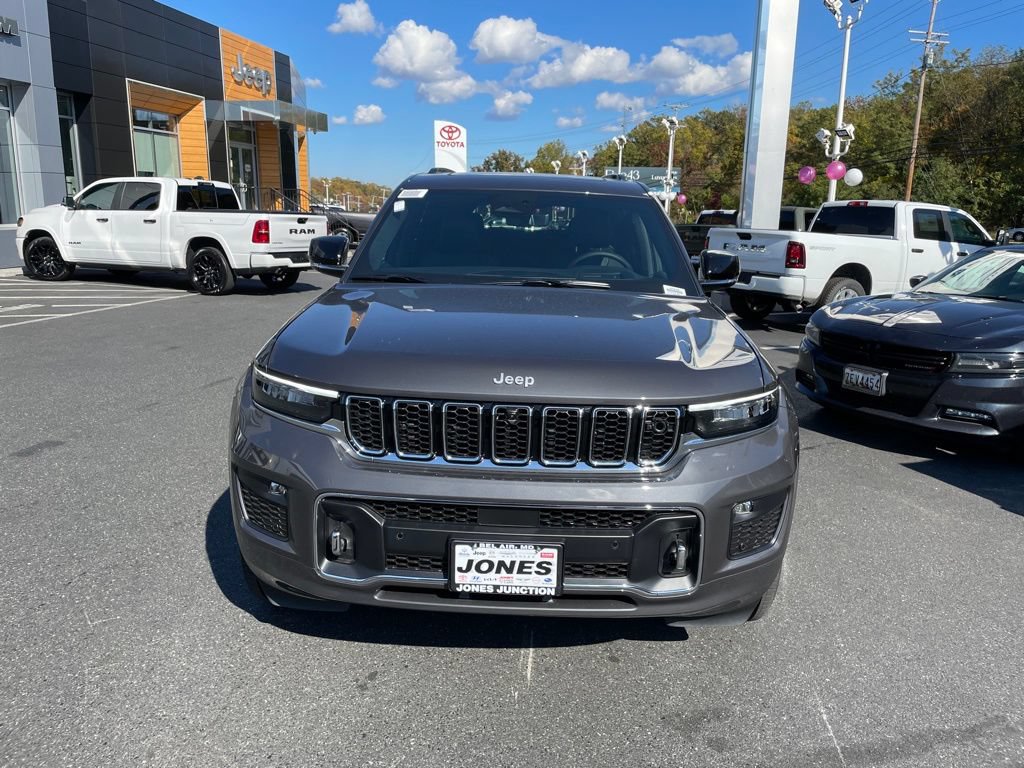New 2025 Jeep Grand Cherokee L Overland w/ Advanced Protech Group III AWD/4WD image 3
