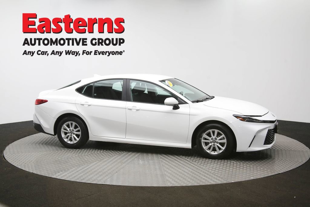 Used 2025 Toyota Camry LE image 47