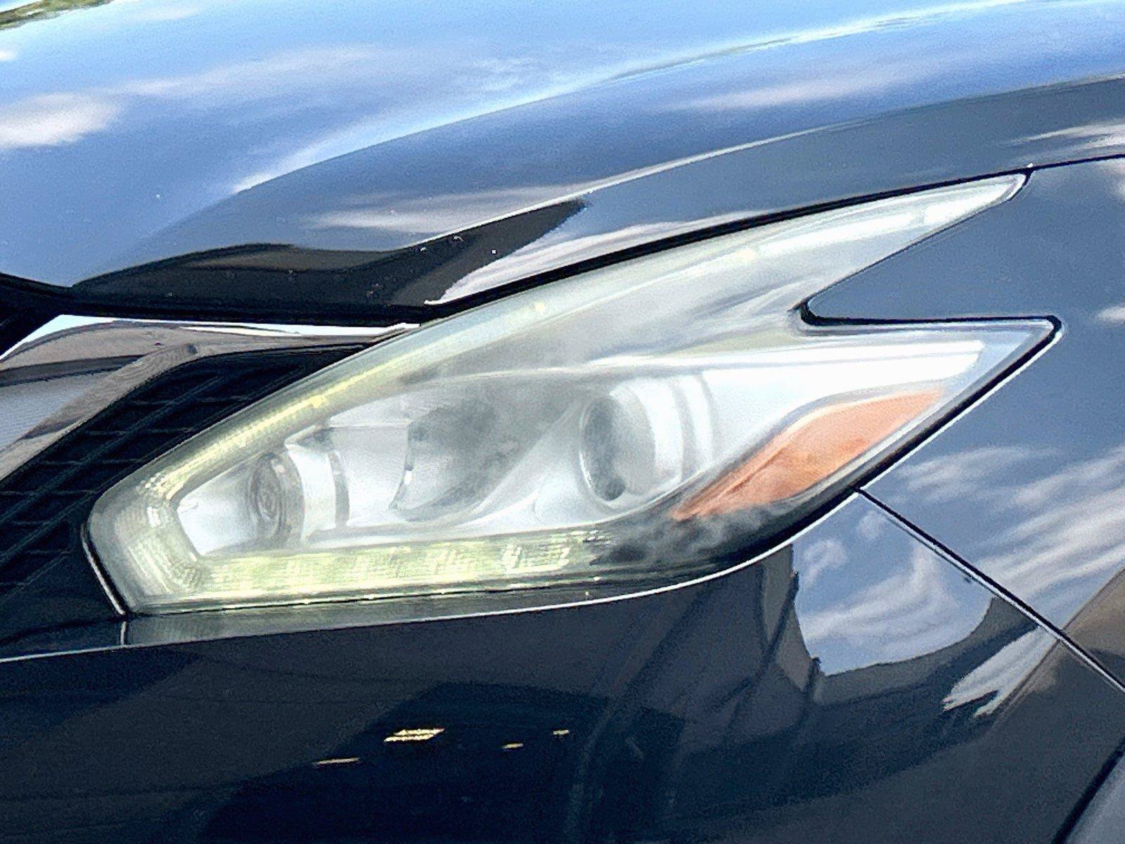 Used 2015 Nissan Murano Platinum w/ Platinum Technology Package FWD image 10
