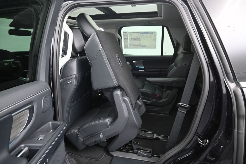New 2026 Ford Expedition Platinum w/ Driver's Package AWD/4WD image 32