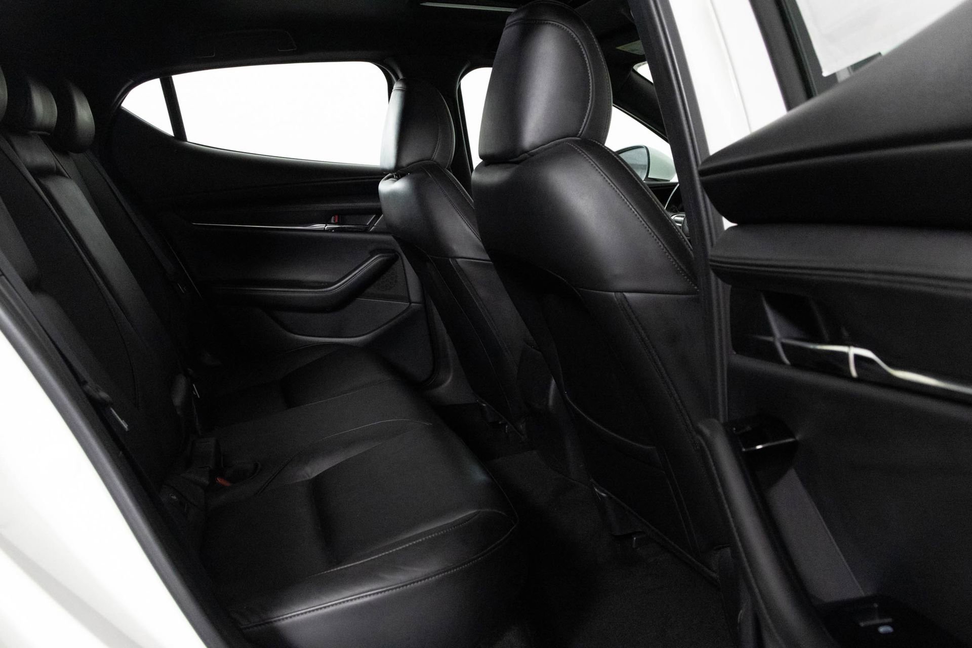 Used 2023 MAZDA MAZDA3 s image 41