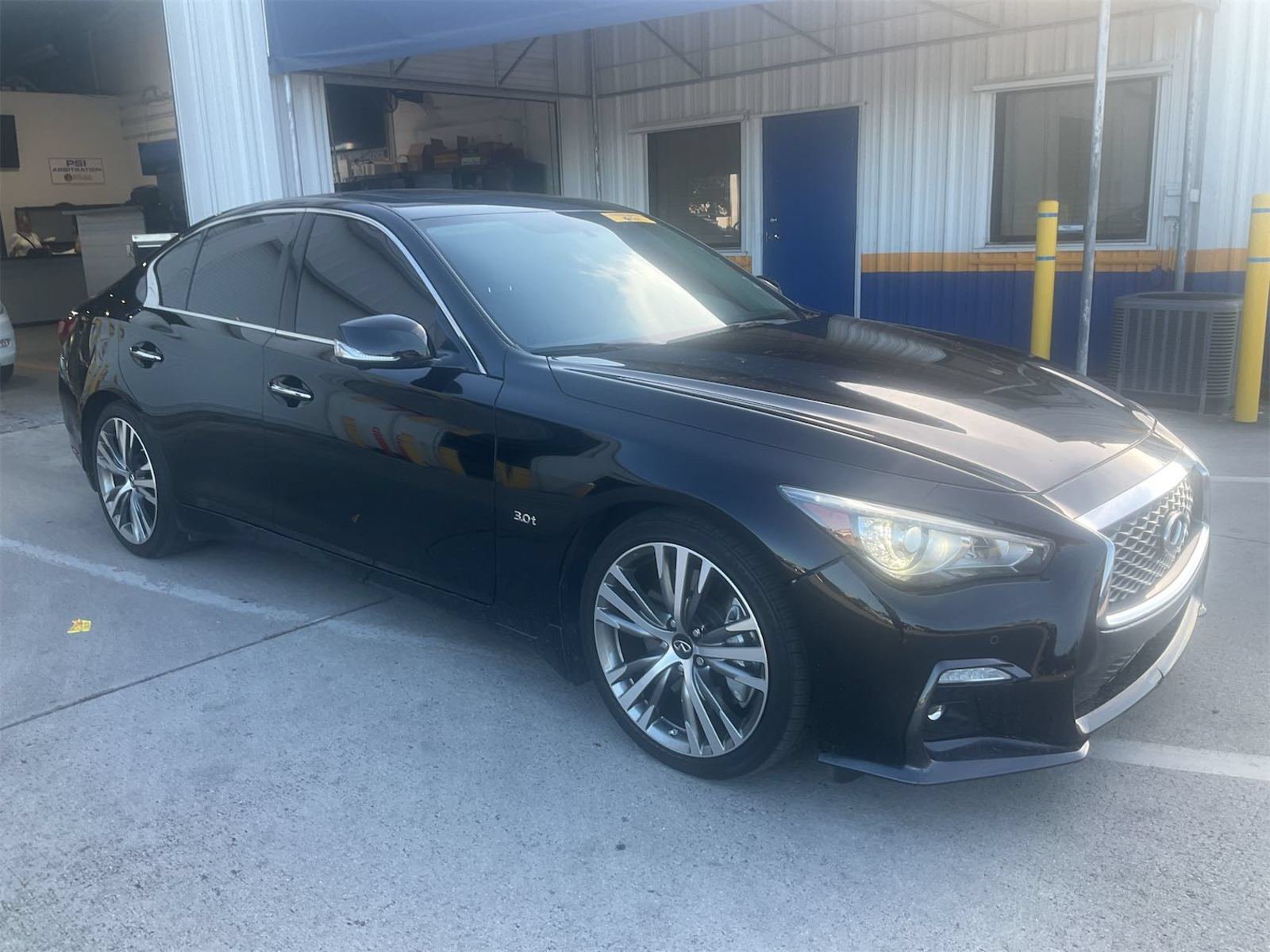 Used 2020 INFINITI Q50 Sport w/ Cargo Package RWD image 9
