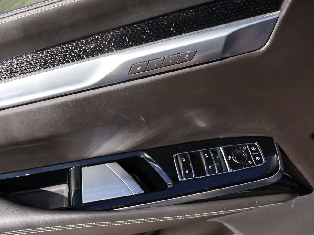 Certified 2025 Cadillac Escalade V AWD/4WD image 39