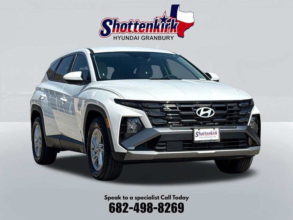 Used 2026 Hyundai Tucson SE FWD image 3