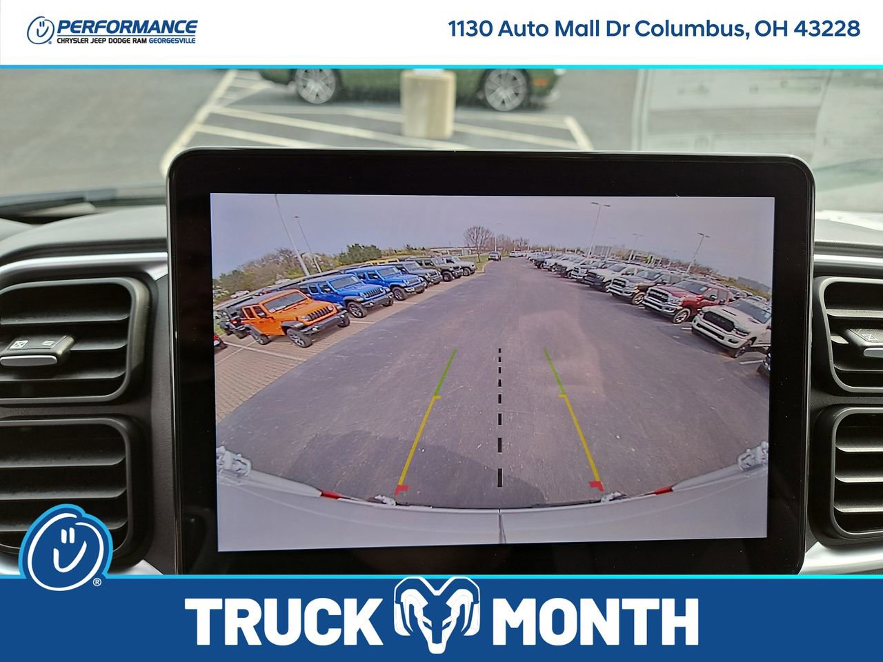 New 2025 RAM ProMaster 2500 w/ Quick Order Package 22G SLT image 17