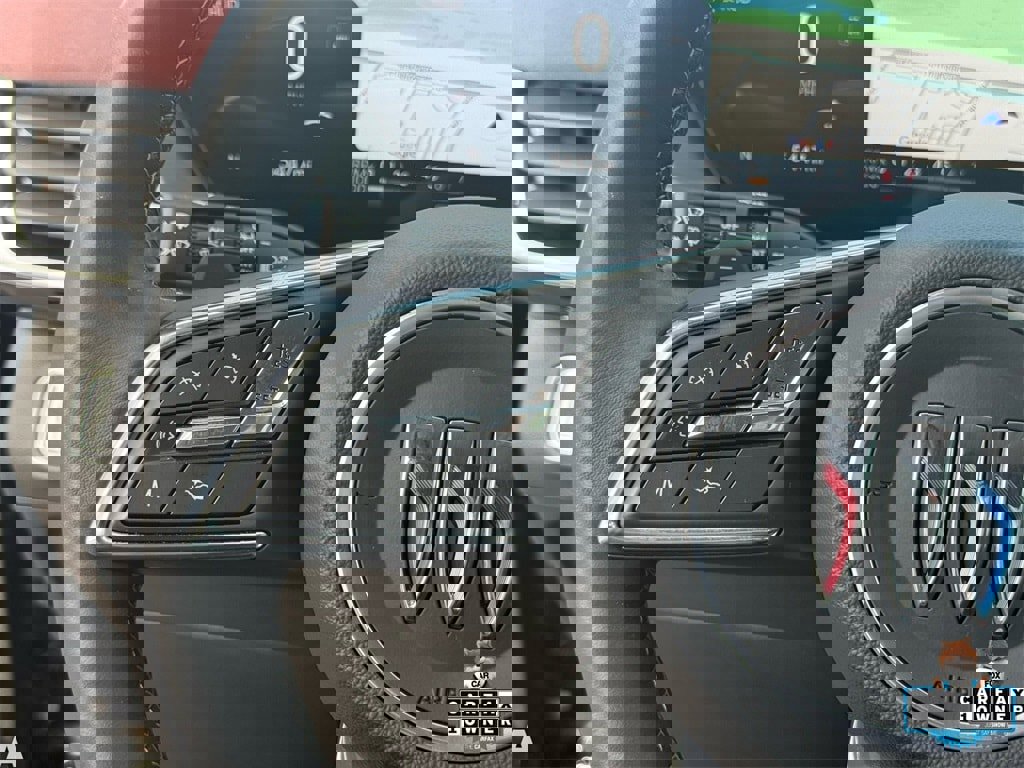 Used 2025 Buick Envision Sport Touring image 16