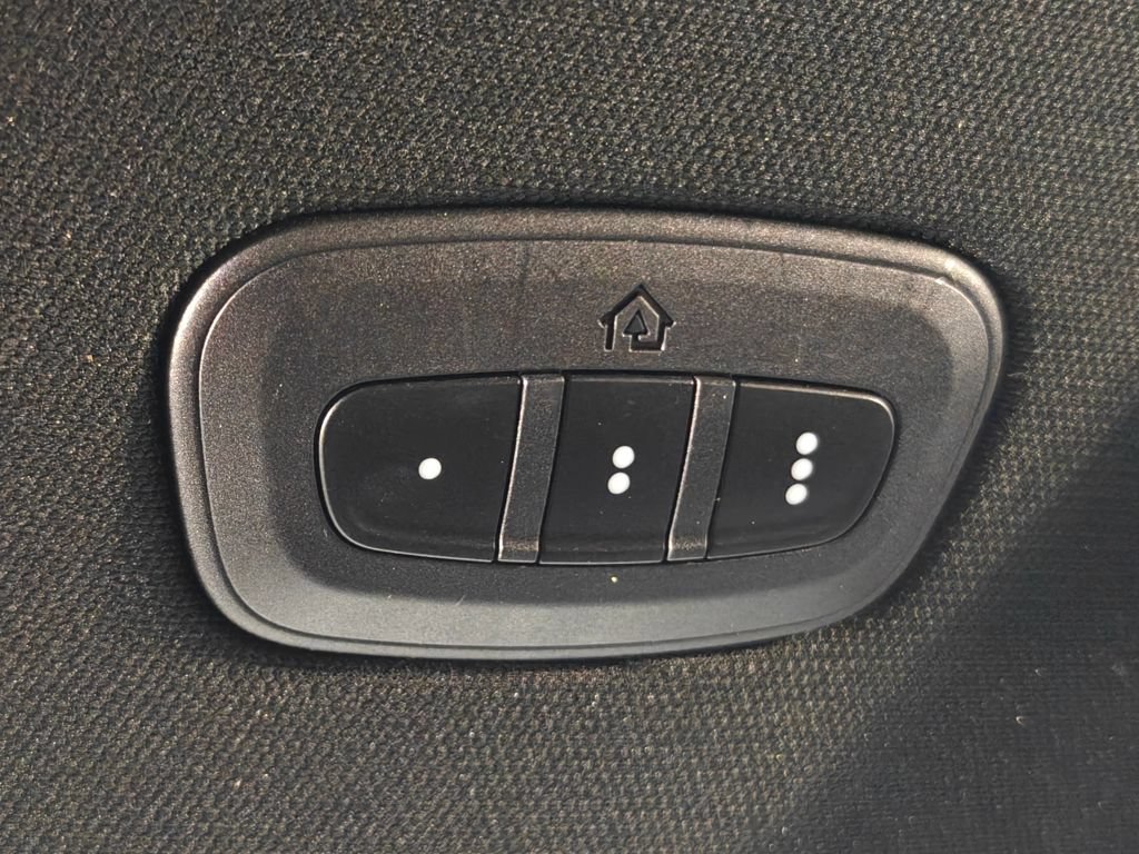 Used 2019 RAM 1500 Big Horn AWD/4WD image 11