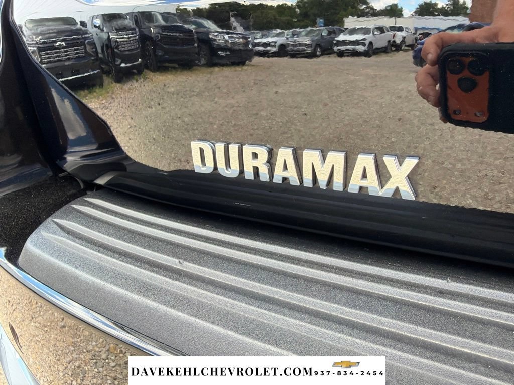 Used 2025 Chevrolet Suburban High Country w/ Sun And Tow Package AWD/4WD image 39
