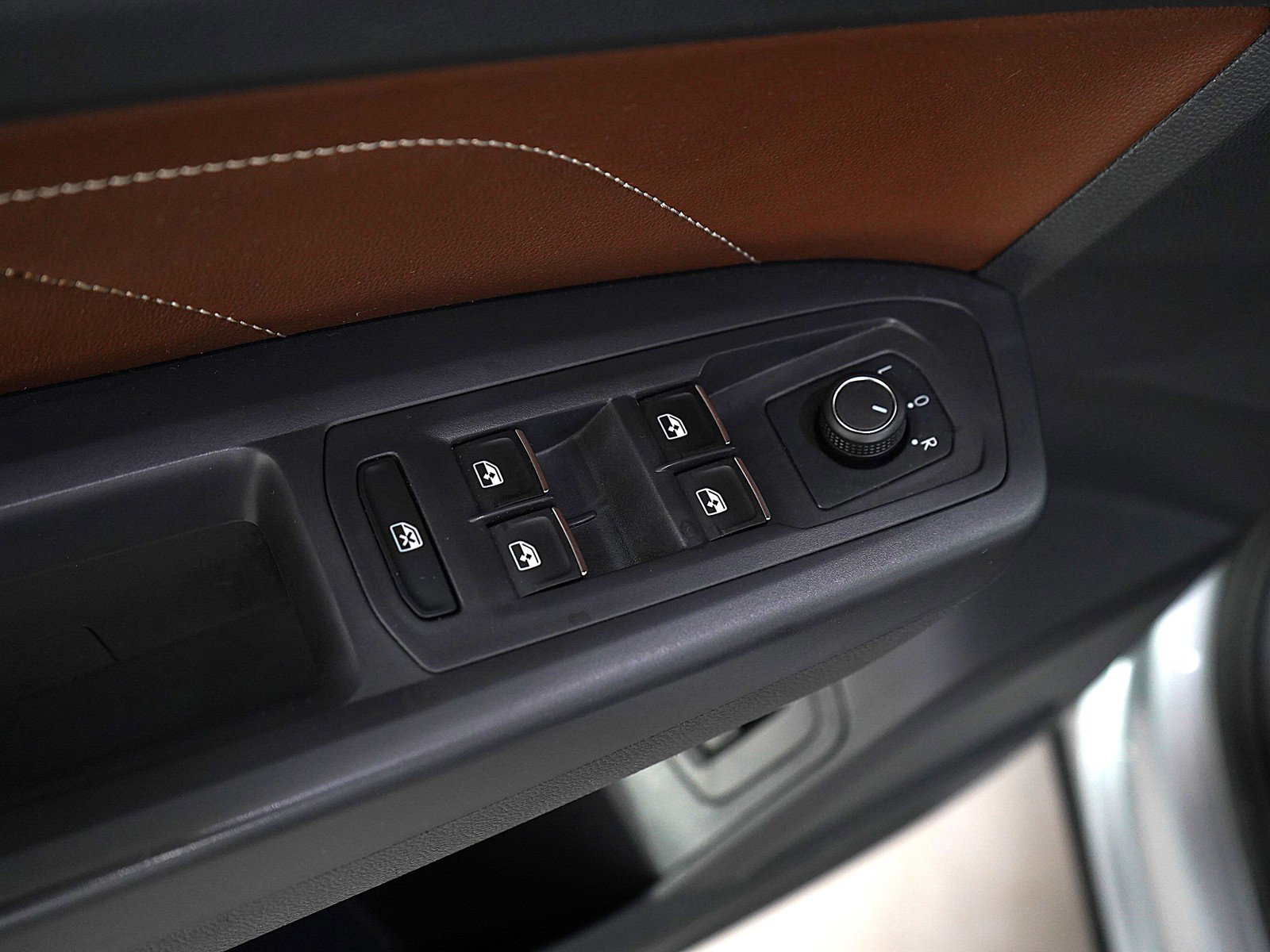 Used 2021 Volkswagen Atlas SEL image 22