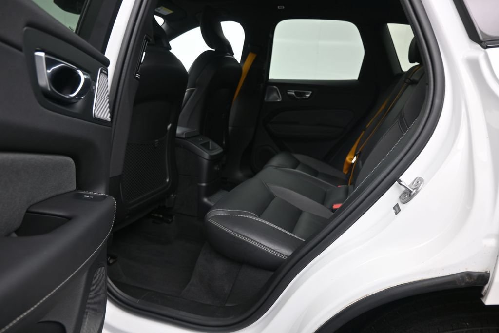 Certified 2024 Volvo XC60 T8 Polestar AWD/4WD image 15