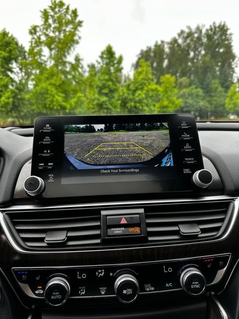 Used 2018 Honda Accord Touring image 28