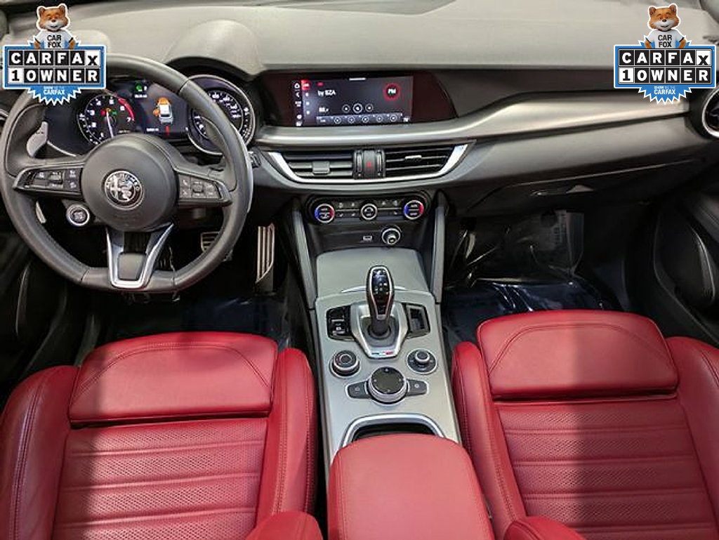 Used 2023 Alfa Romeo Stelvio Veloce AWD/4WD image 24