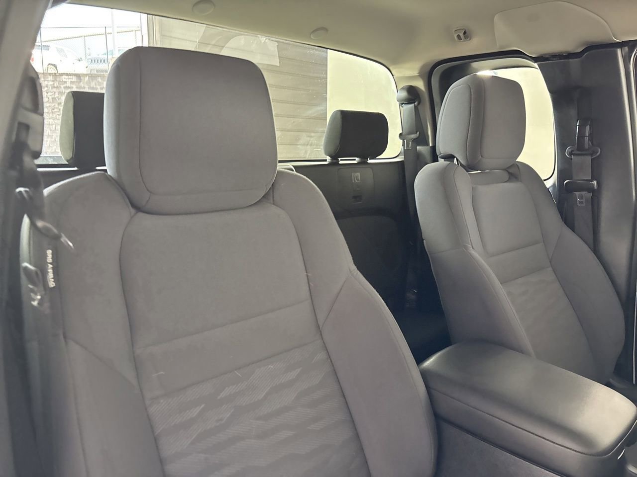 Used 2022 Nissan Frontier S image 22