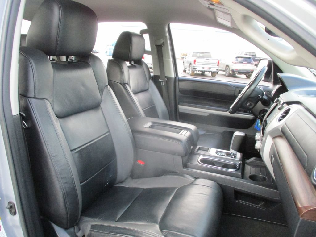 Used 2018 Toyota Tundra Limited AWD/4WD image 21