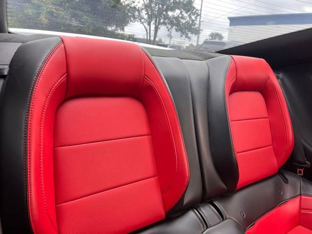 Used 2020 Ford Mustang GT Premium w/ GT Performance Package RWD image 30