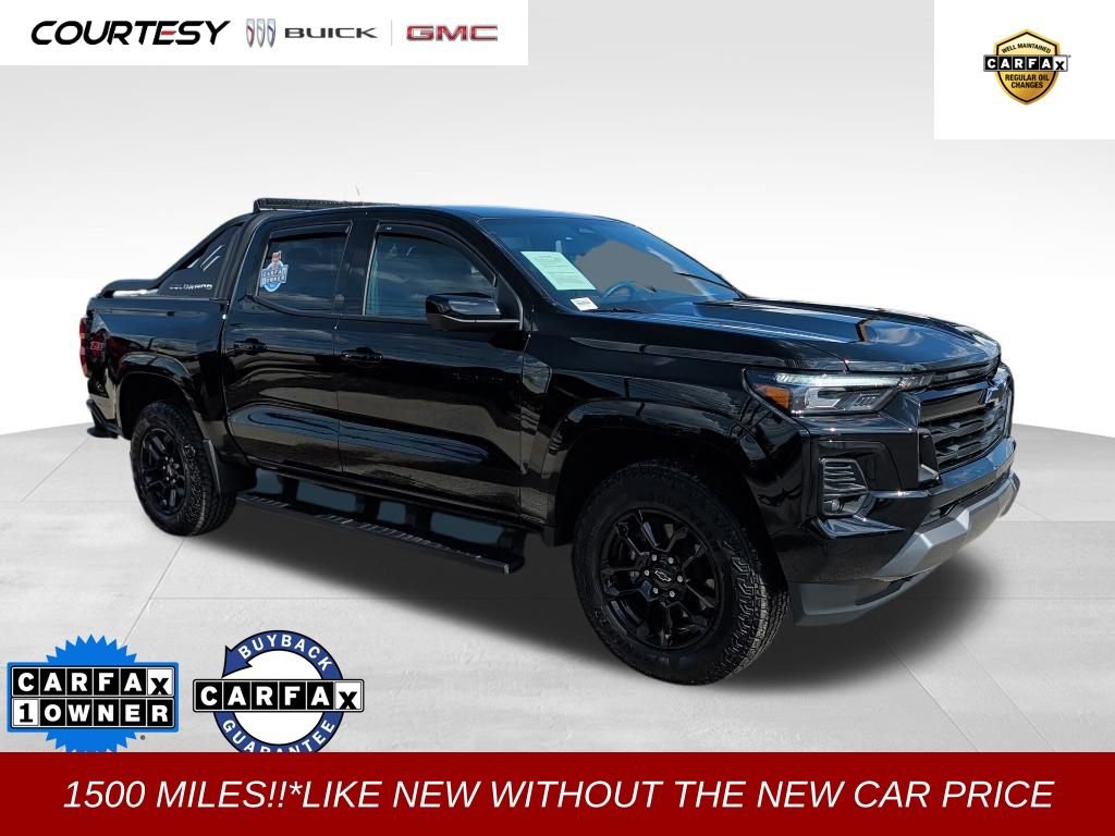 Used 2025 Chevrolet Colorado Z71 w/ Midnight Edition