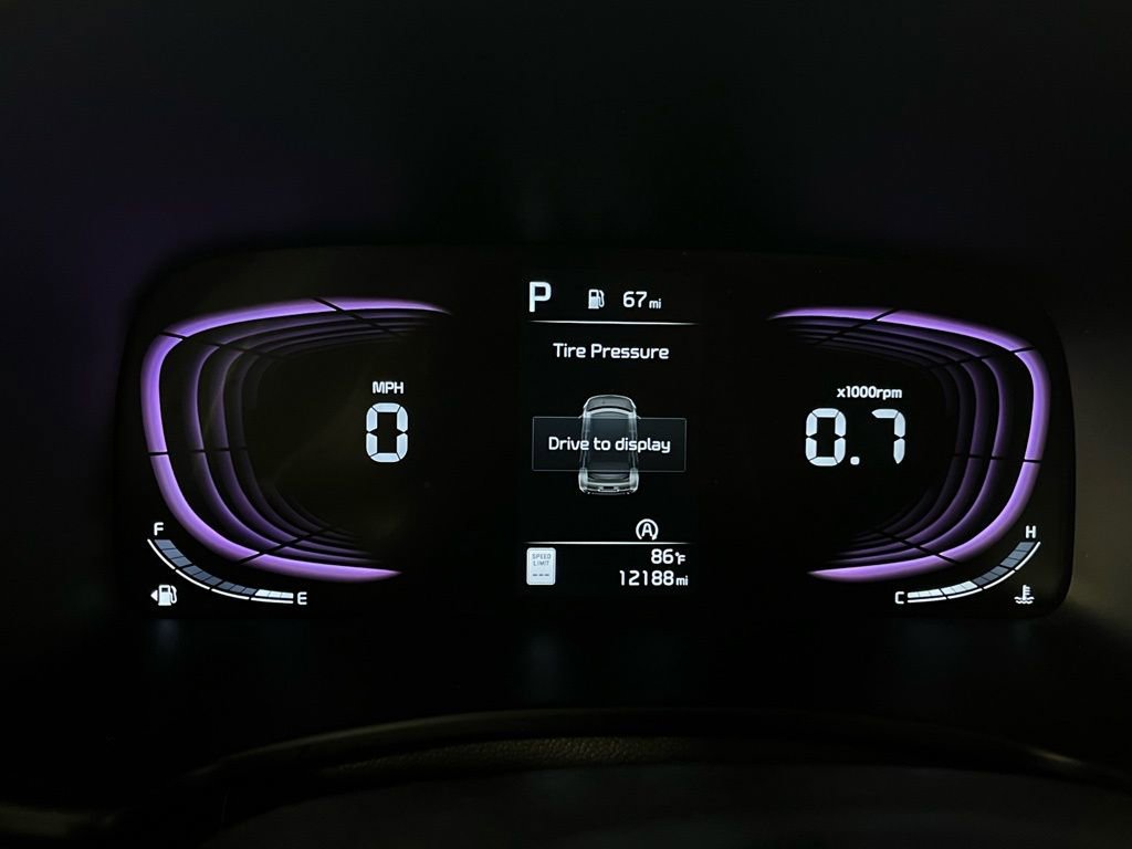 Used 2025 Kia Soul LX image 20